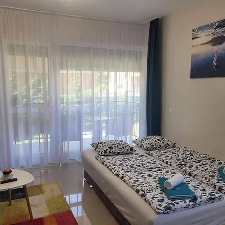 Lejlighed Mediterran Apartman *