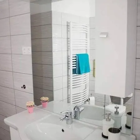 Mediterran Apartman Lejlighed